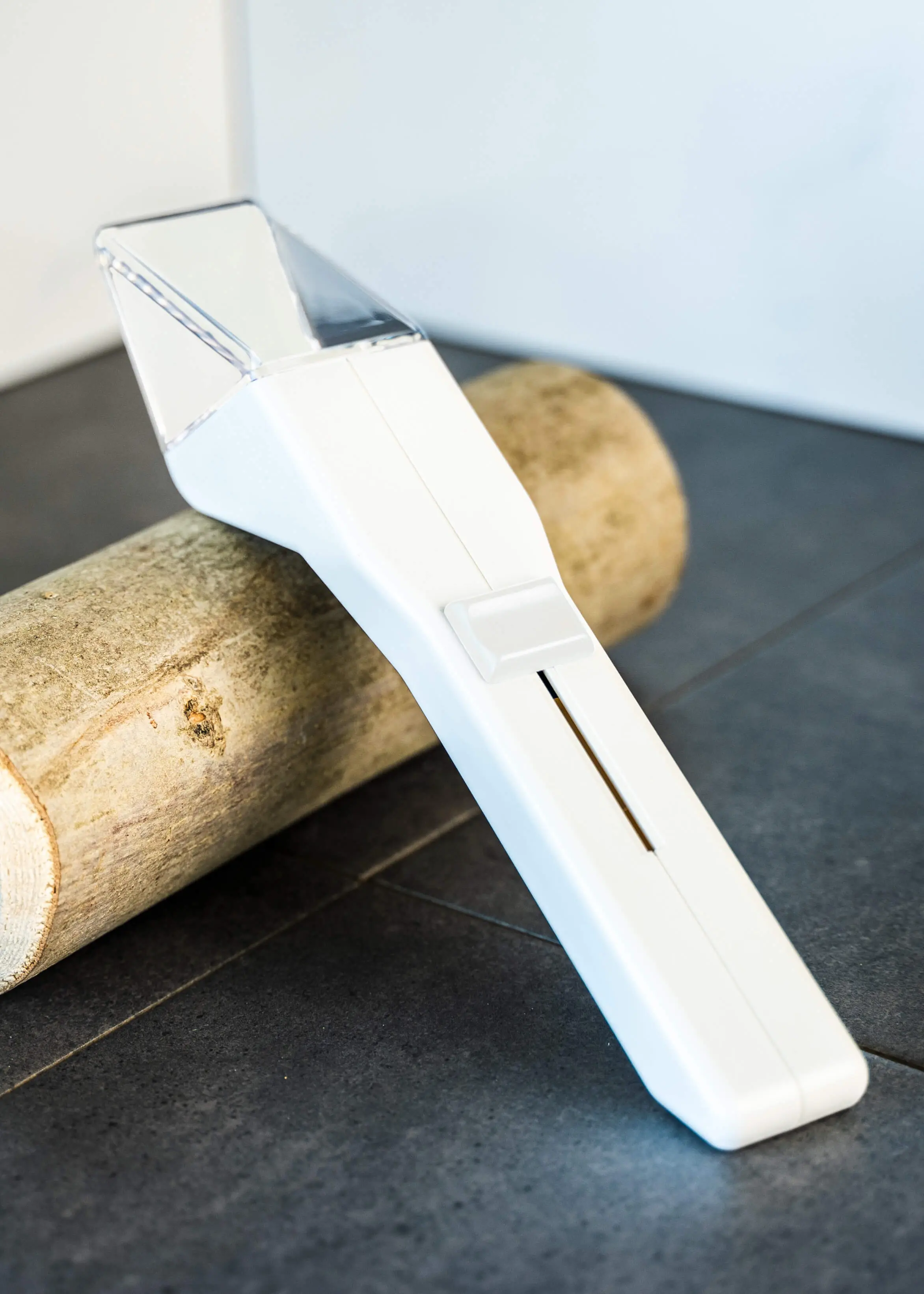 snapy_weiss_01 Spinnenfanggerät Insektenfänger Snapy zum Fangen von Spinnen, Motten und Kakerlaken