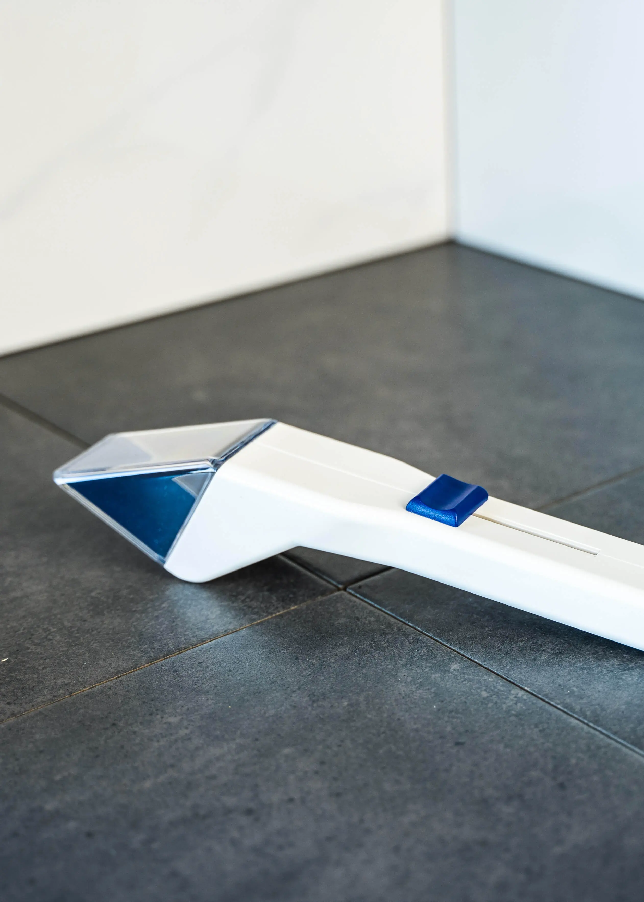 snapy_spinnenfaenger_02 Spinnenfanggerät Insektenfänger Snapy zum Fangen von Spinnen, Motten und Kakerlaken